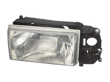 Volvo 740 940 1990- 1992  headlight assembly complete  Left side. Cars without fog lights next to the grille 1369603
