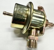 0280160293  3517102  Fuel Injection Fuel Pressure Regulator IMPROVED  to be Alcohol Compatible fits  Volvo 240, 244, 245,  740, 760 940 with LH 2.2 fuel injection and  J shaped  fuel injector  manifold  